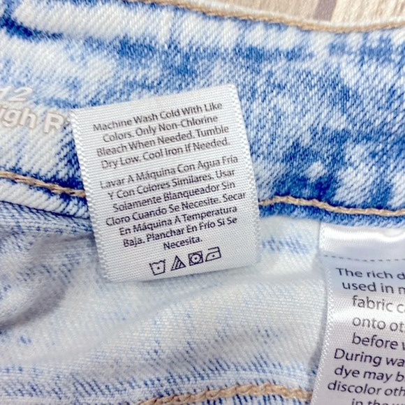 Time and Tru distressed denim shorts high rise size 12 - Picture 8 of 8